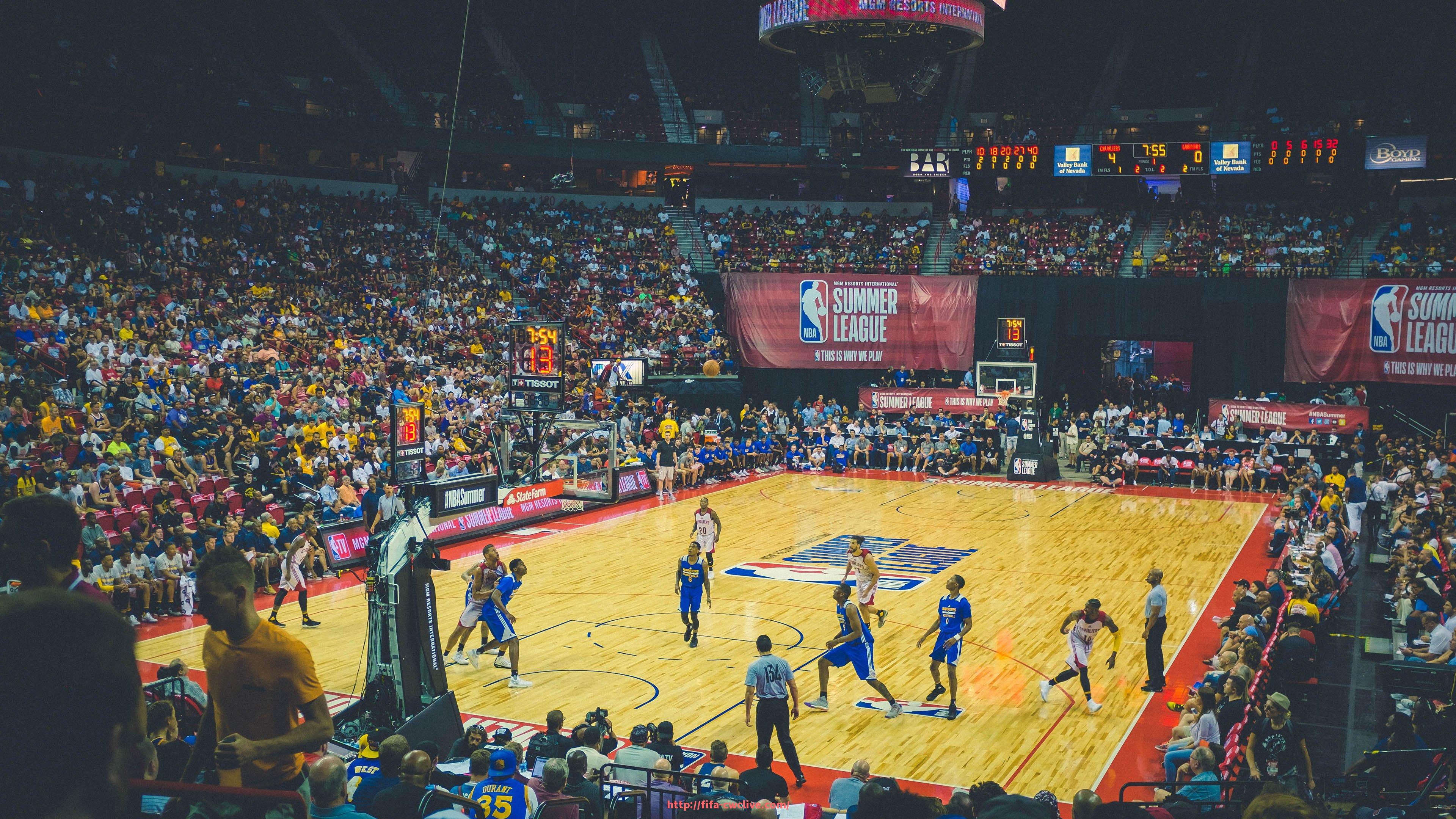 世俱杯直播-交通信号控制系统改造对世俱杯主办城市高峰期运行的影响实证研究